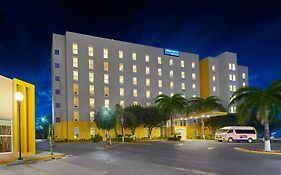 City Express Monterrey Aeropuerto