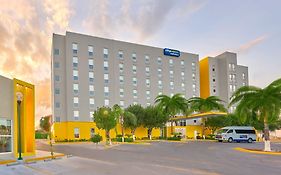 City Express Monterrey Aeropuerto